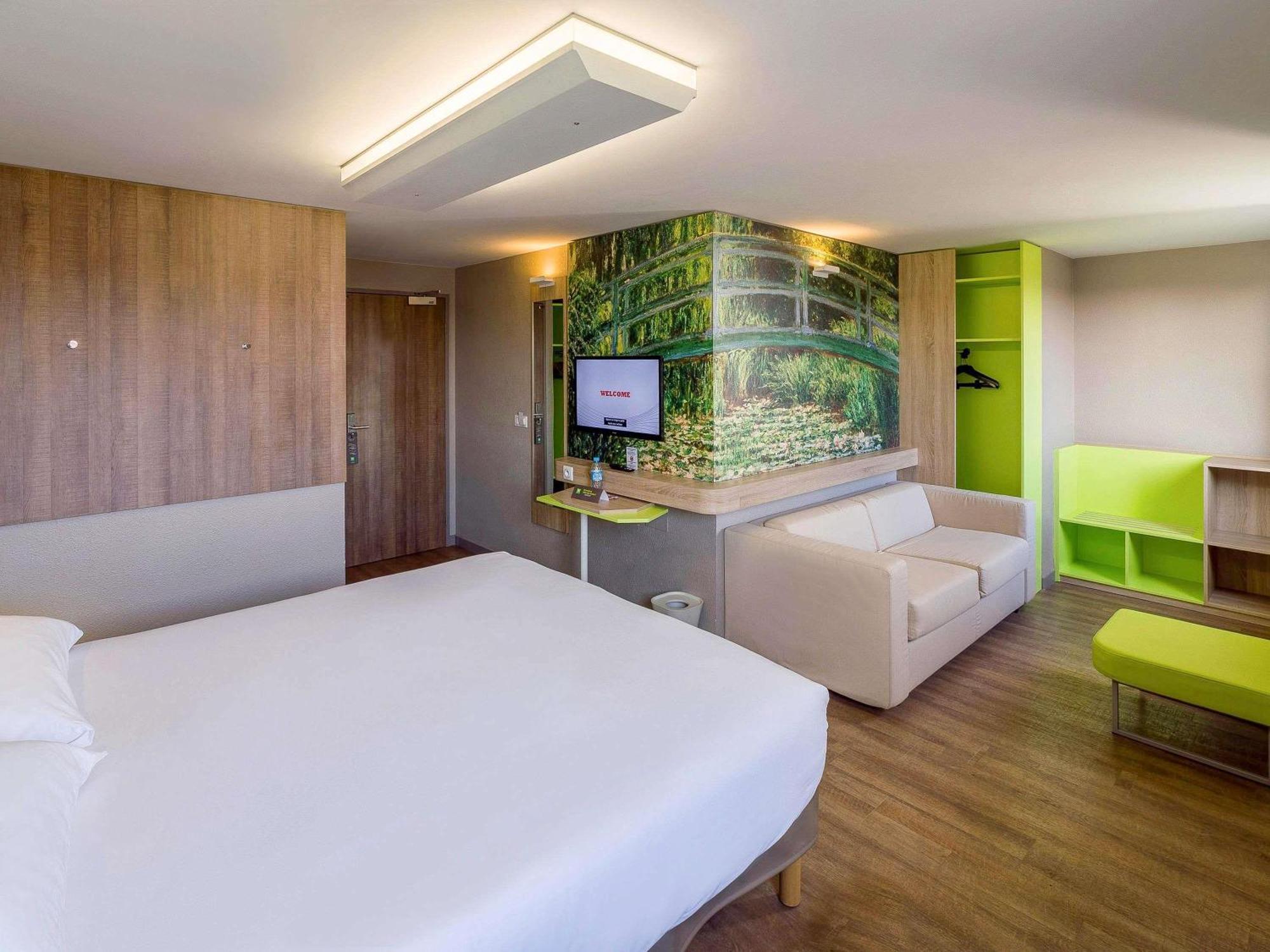Standard Family Room One double bed Two sofa beds