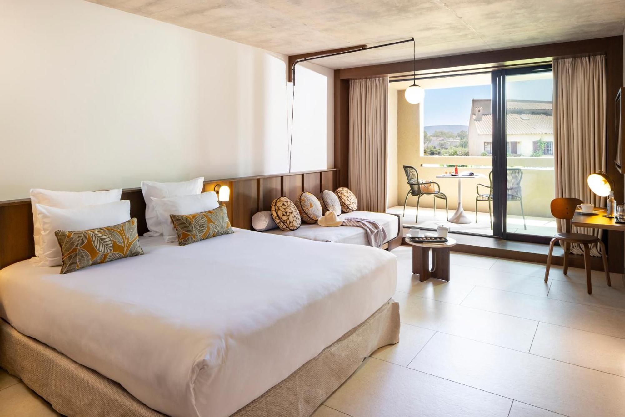 Deluxe Room Loggia