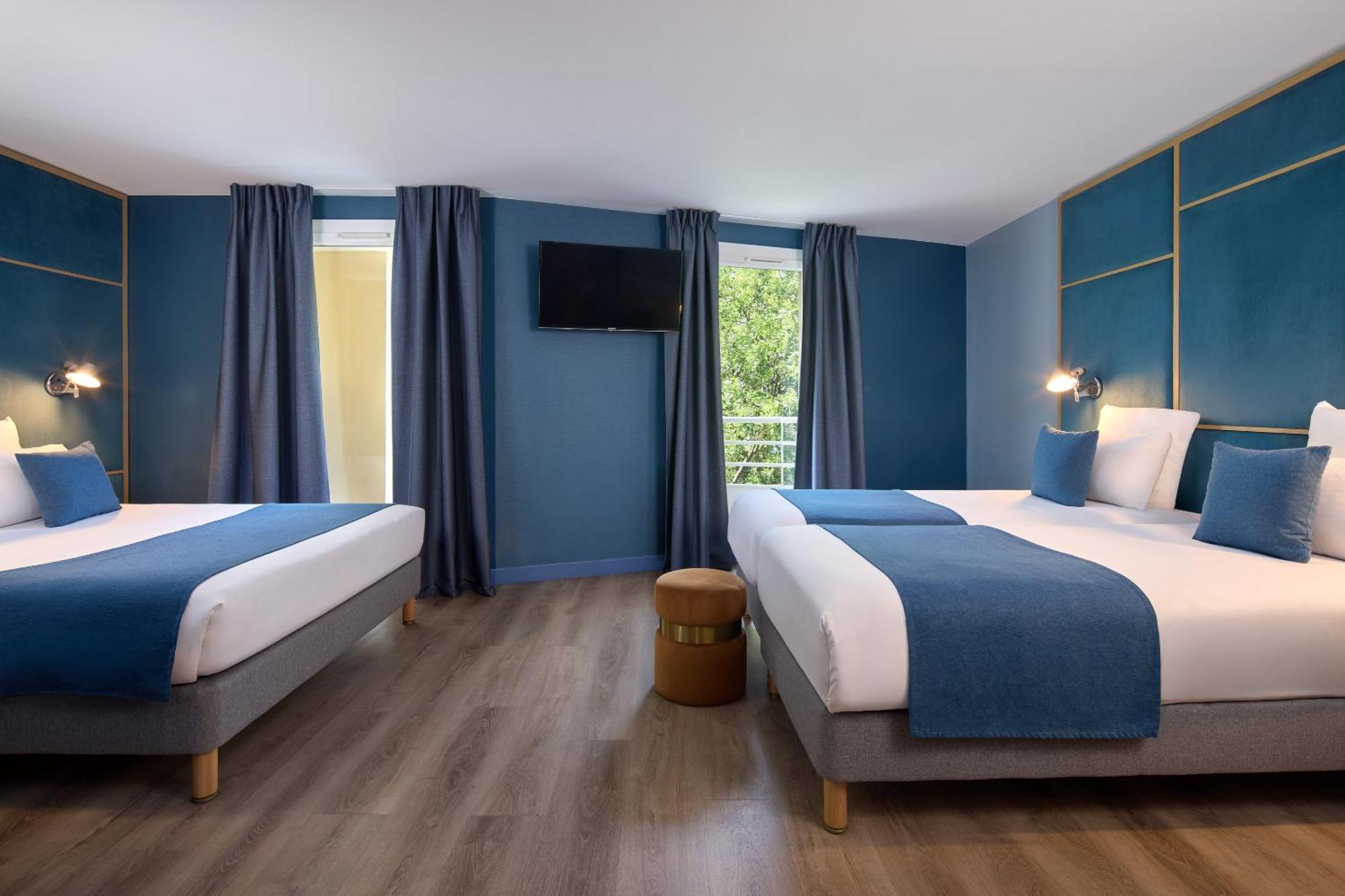 Quadruple Room Balcony