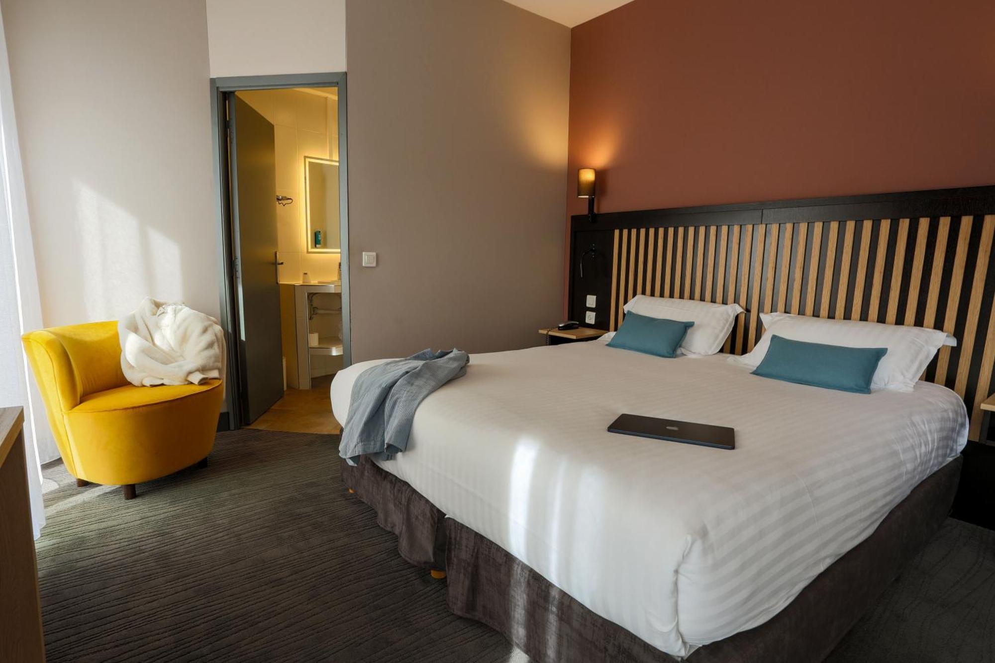 Superior Double or Twin Room Balcony
