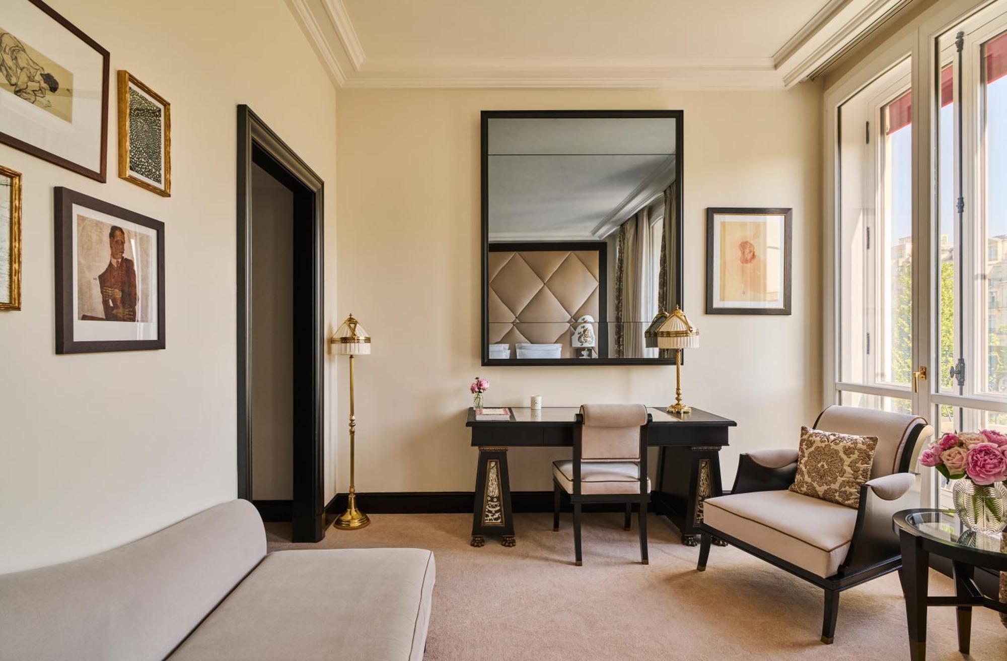 Champs-Elysées Prestige Junior Suite