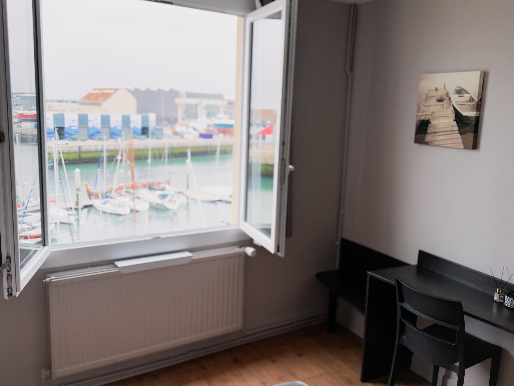 Double Room Port View