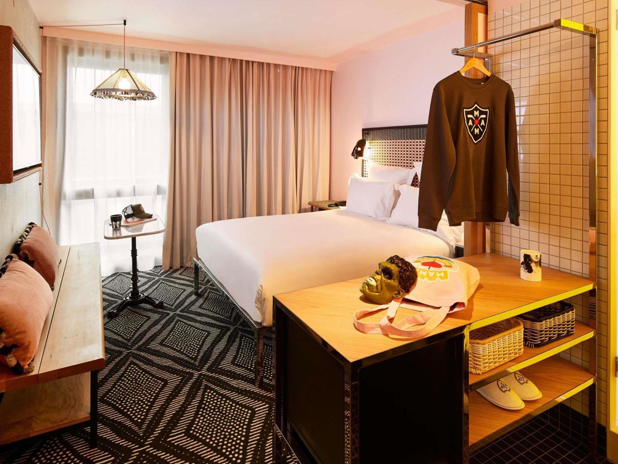 Medium Mama Double