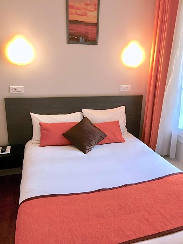 Double Room Air Conditioning