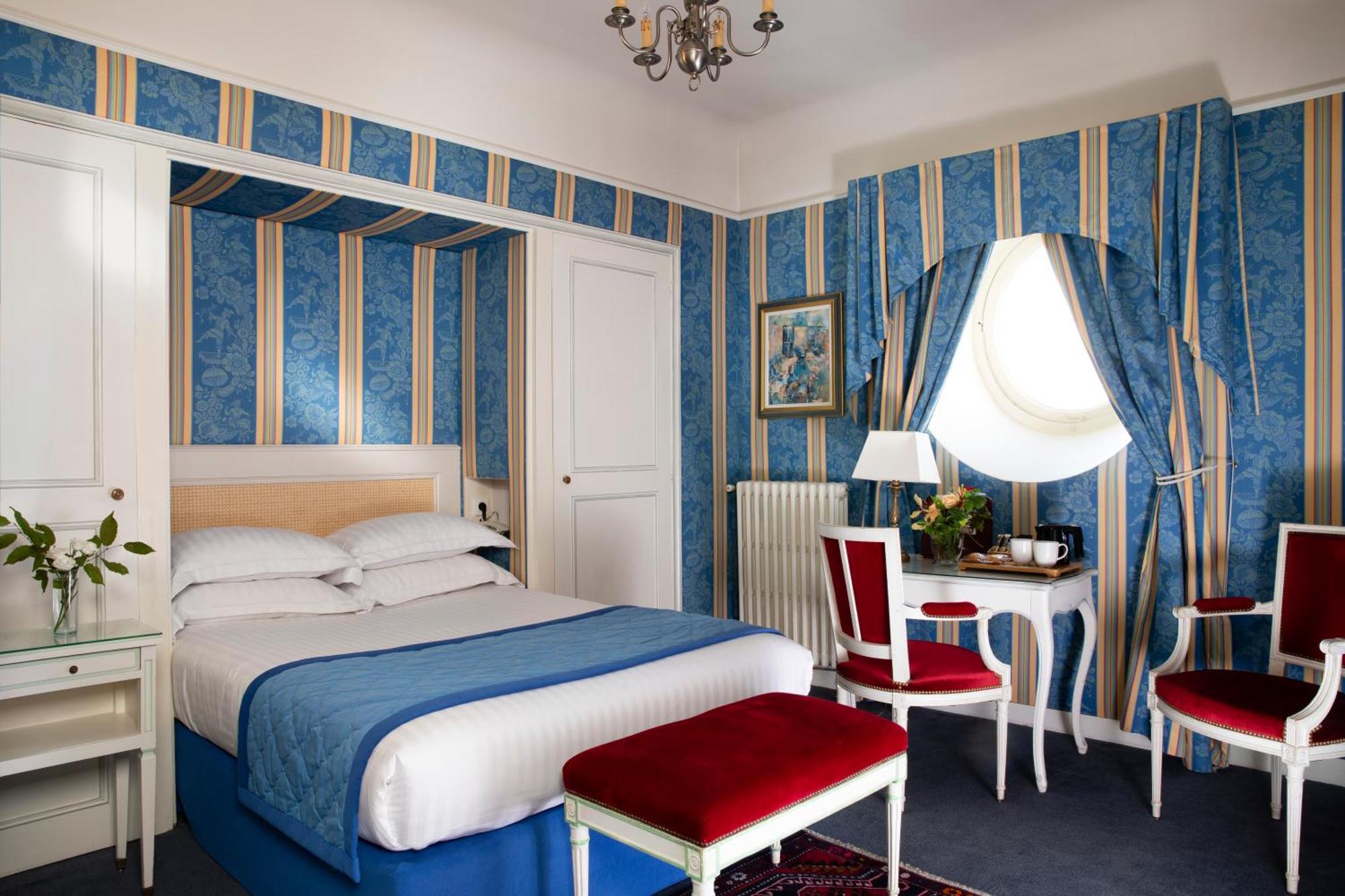 Traditional Room Castle area