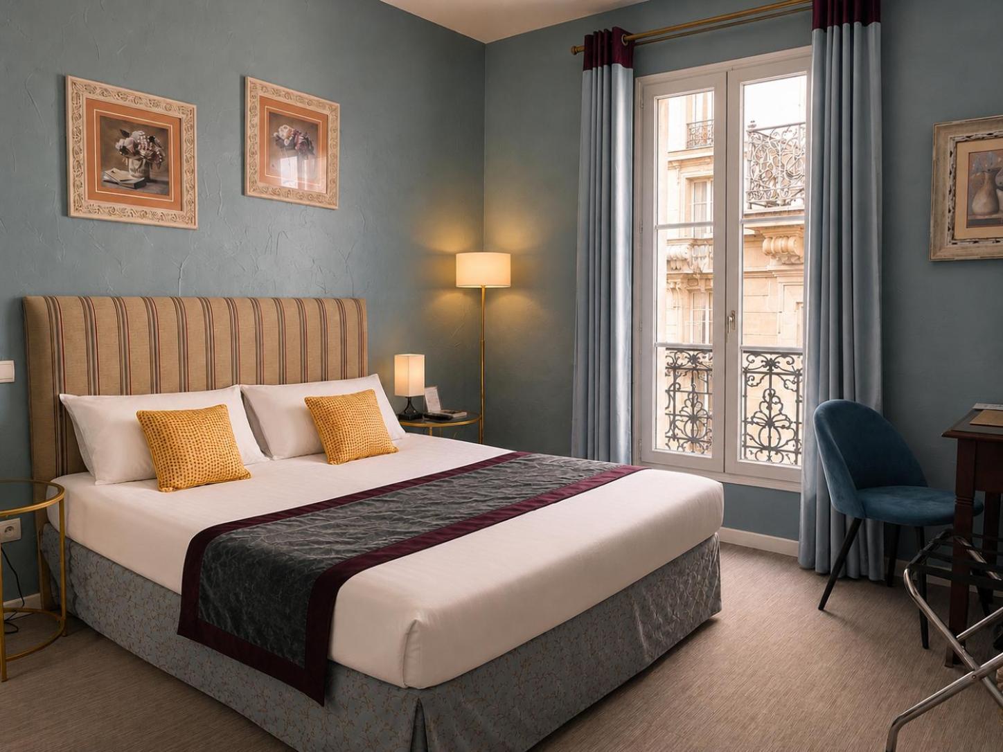 Standard Queen Room
