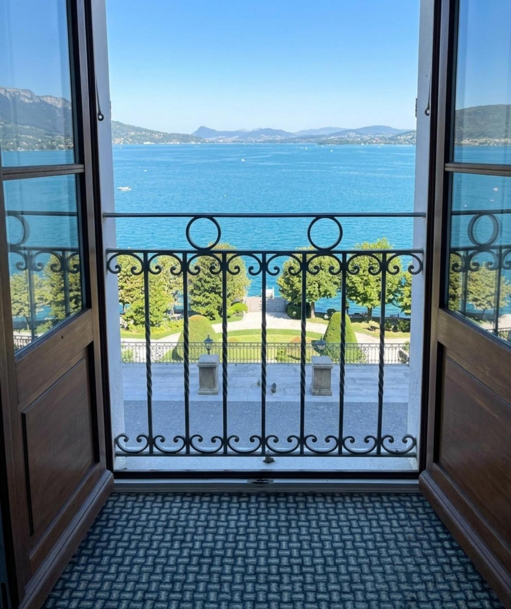 Double Room Lake View Spa Access