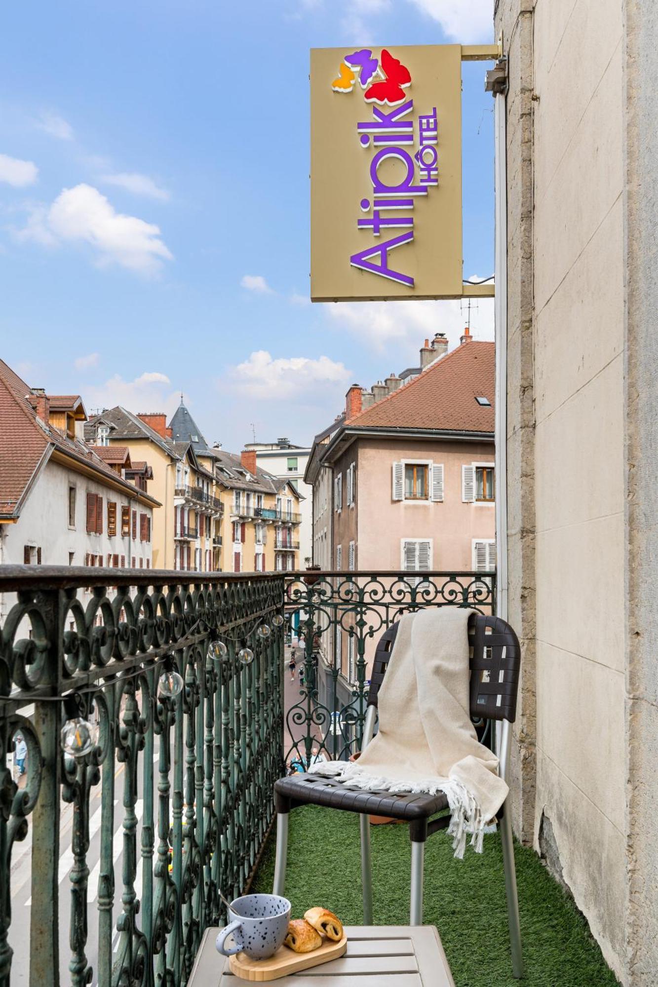 Double Room Balcony 12m²