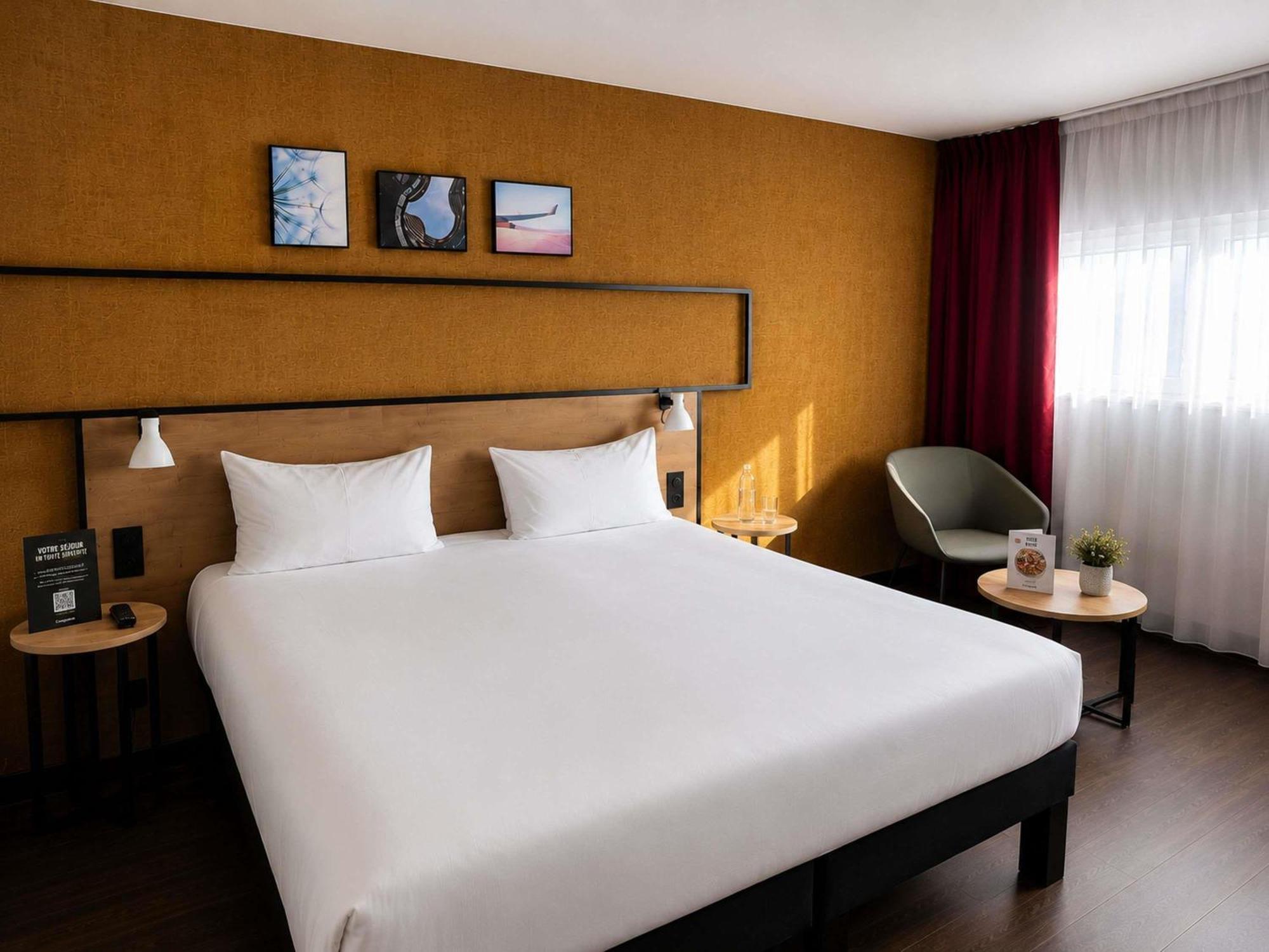 Premium King Room