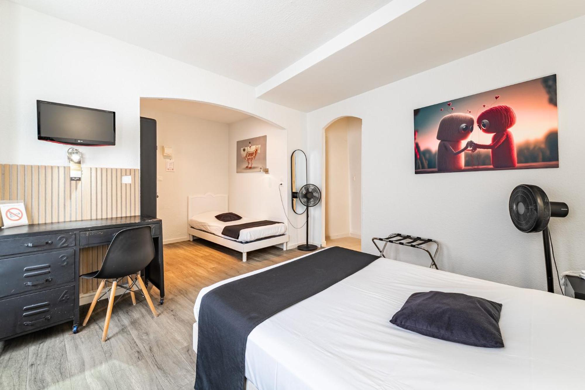 Triple Room