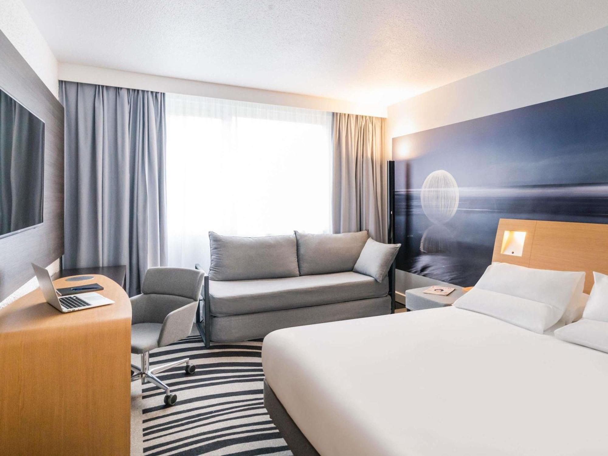 Classic Double Room with Sofa Bed