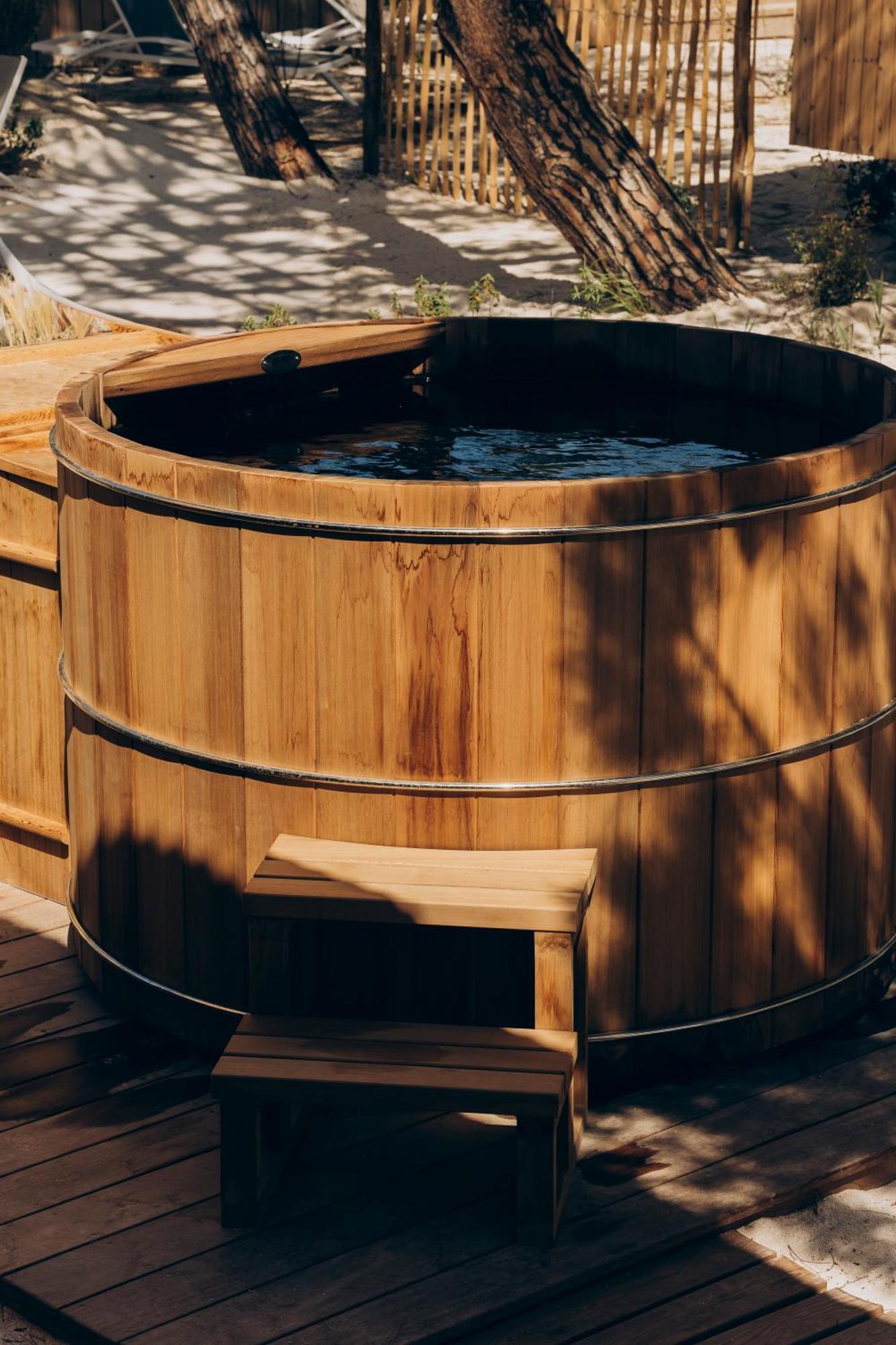 Beach House with a Nordic Bath - 2 Rooms