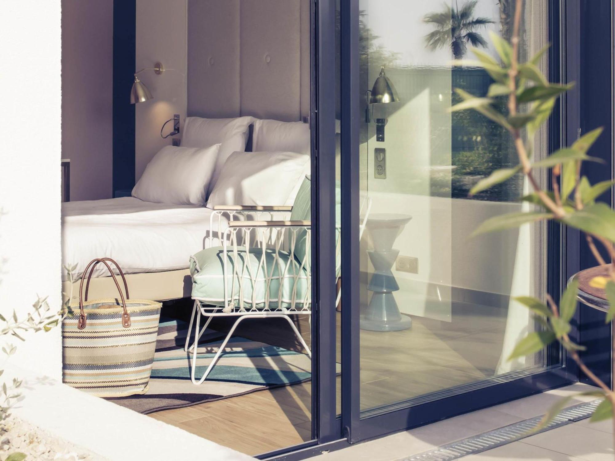 Privilege Room on the Beach