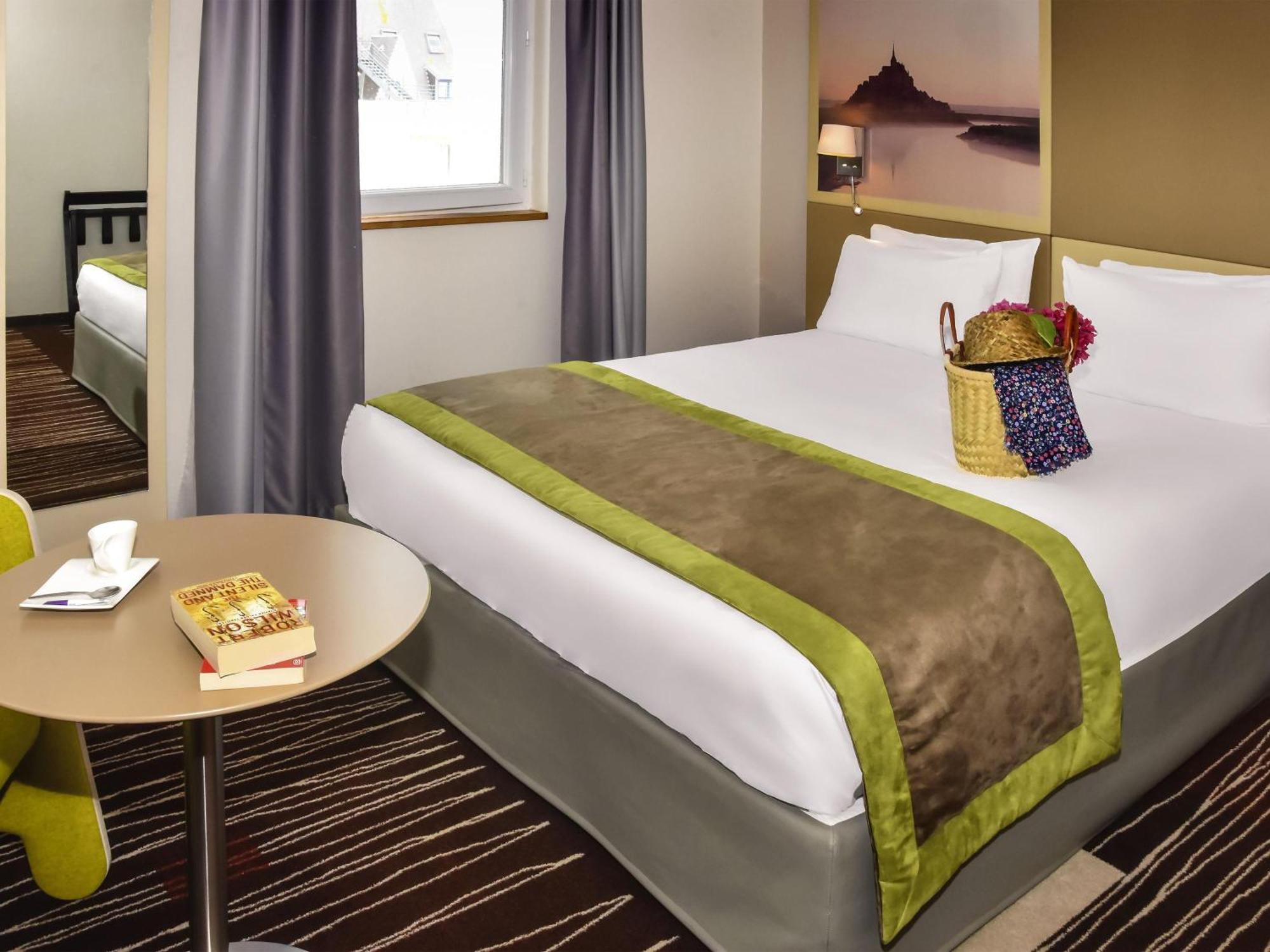 Classic Room Double Bed
