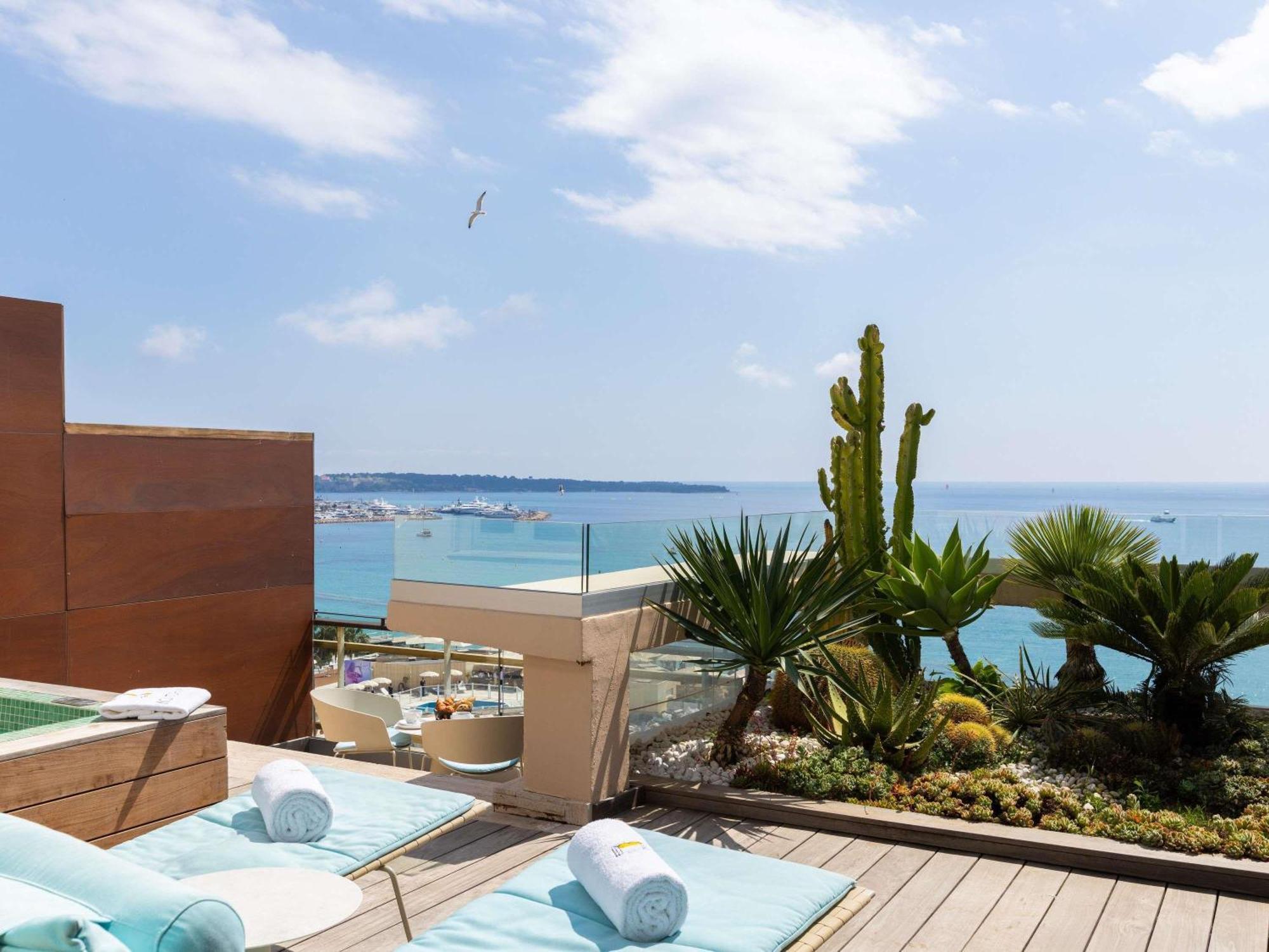 Panoramic Room Terrace Sea View