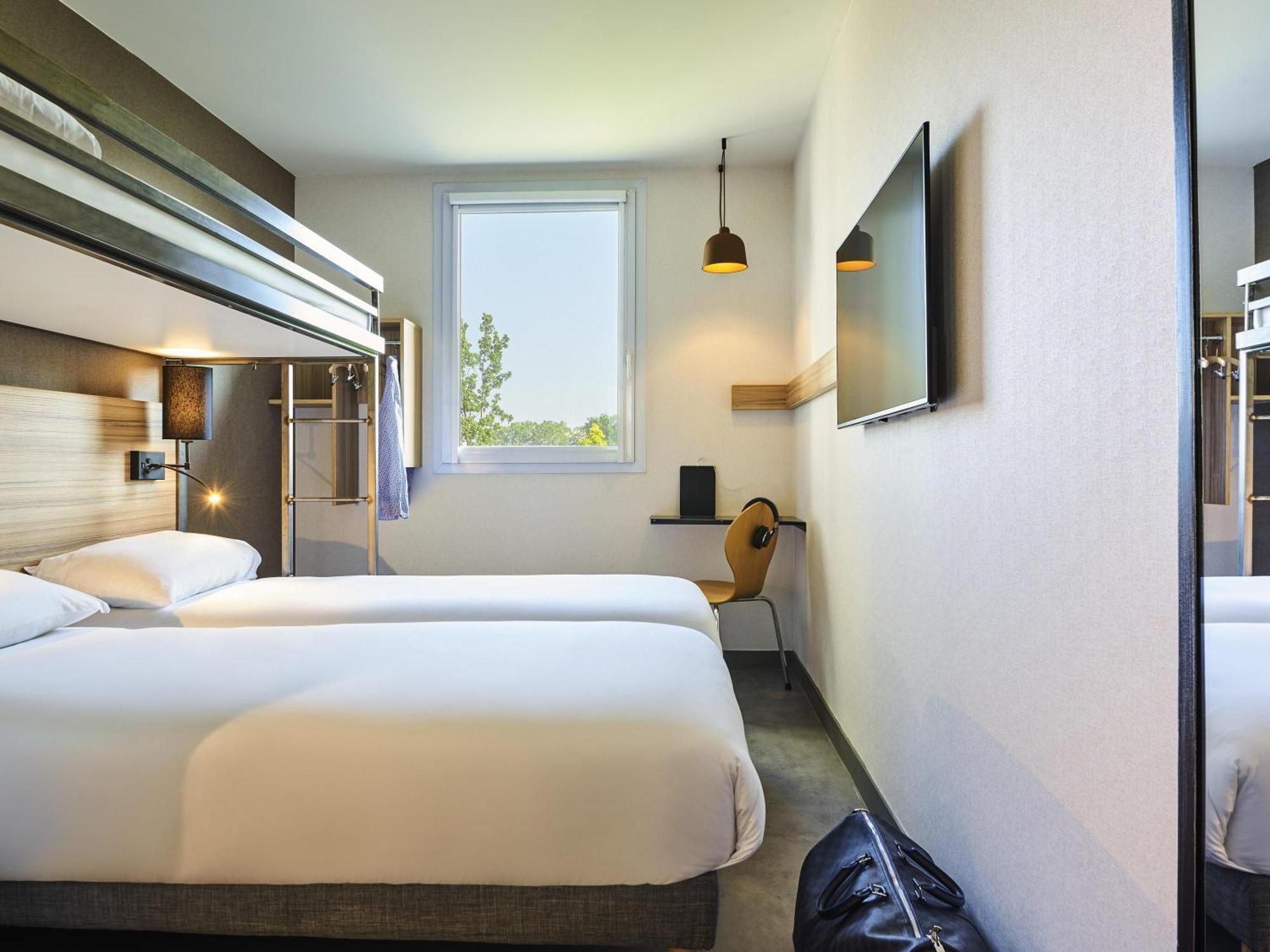 Standard Double Room Bunk Bed
