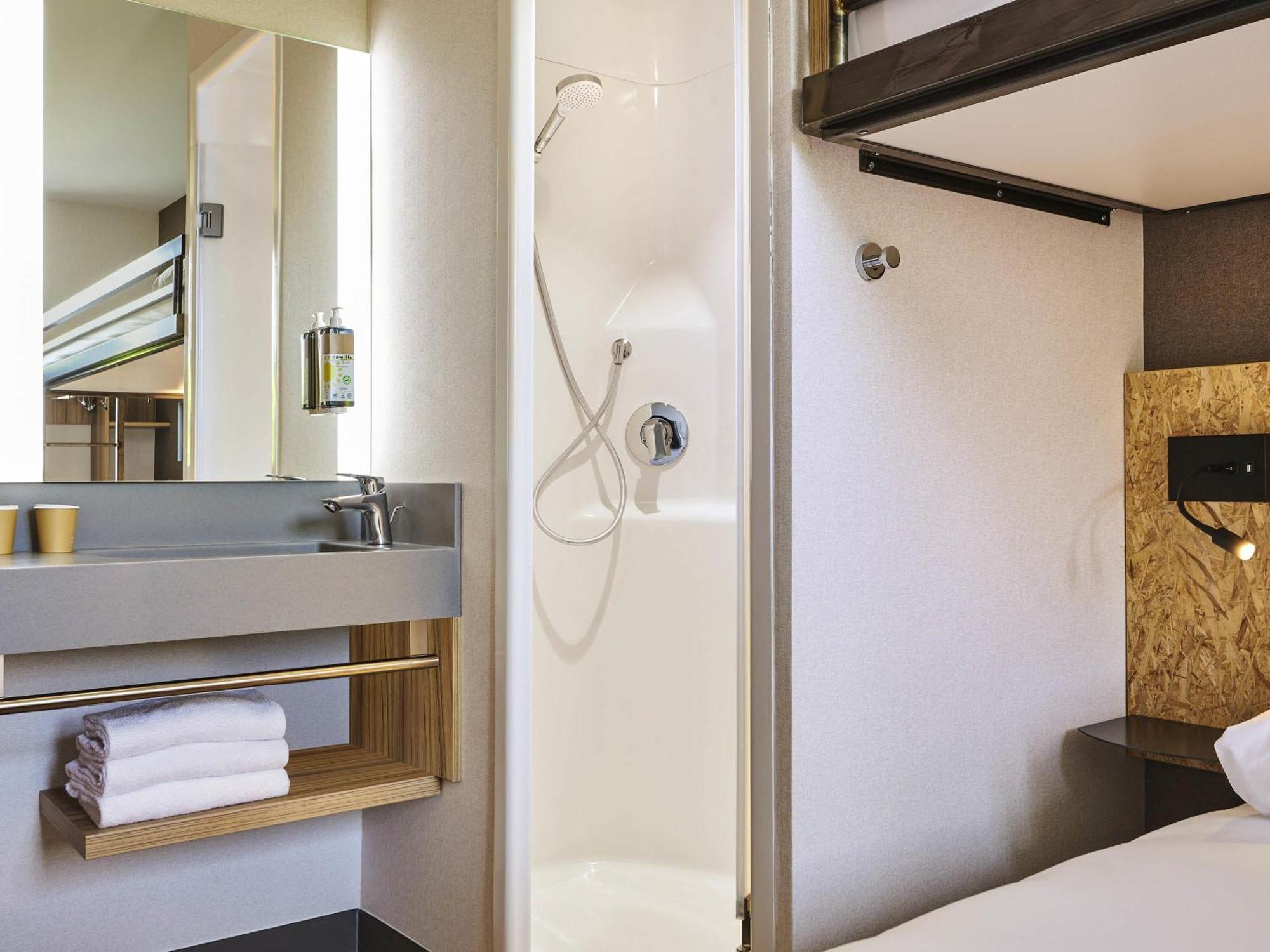 Standard Double Room Bunk Bed