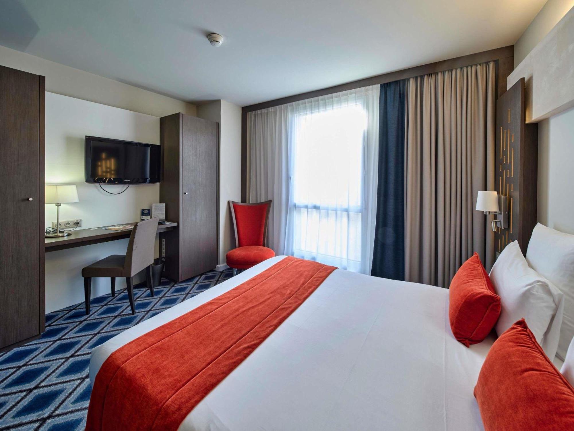 Double Room Mobility Access