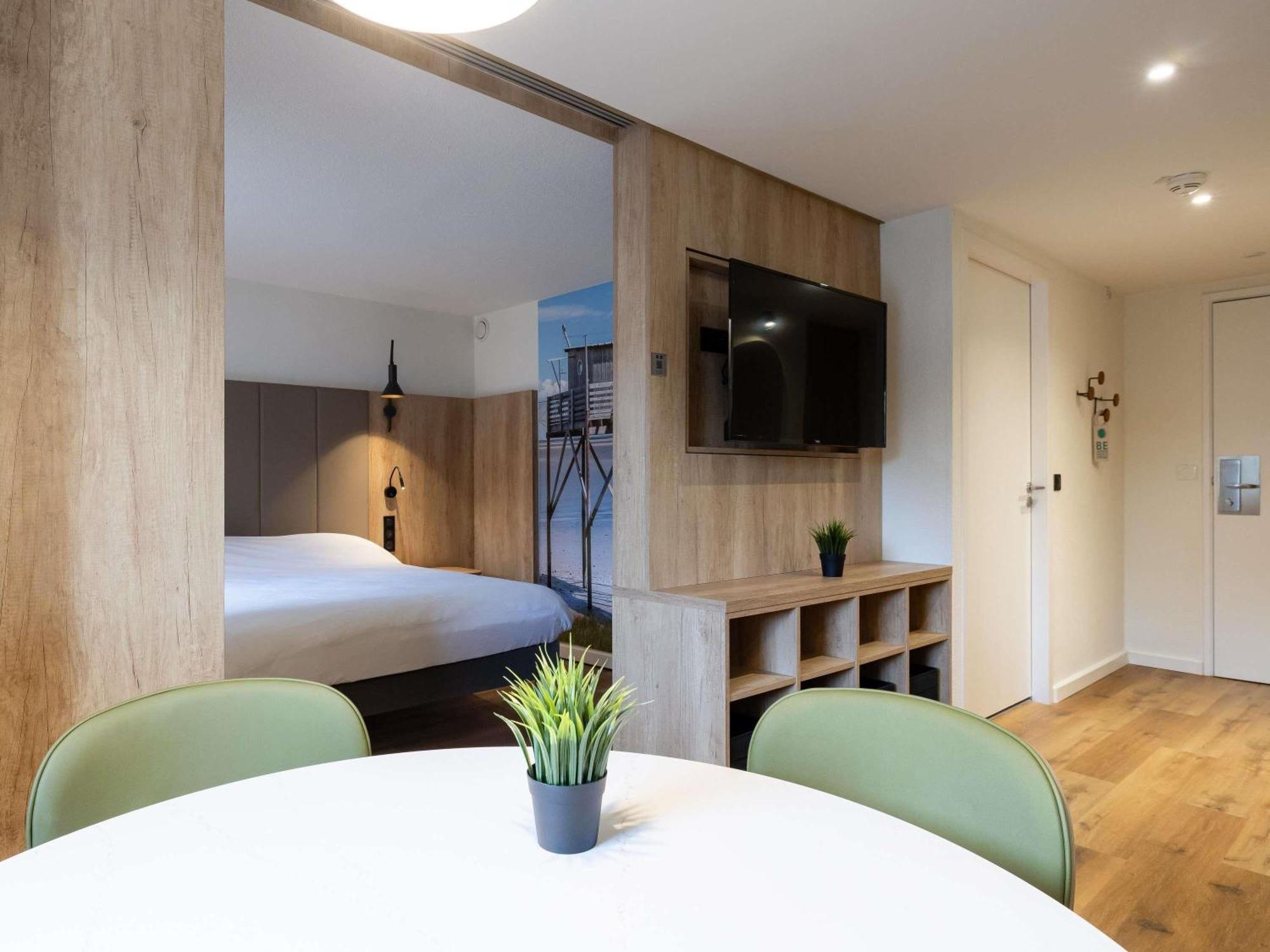 Junior Suite Room