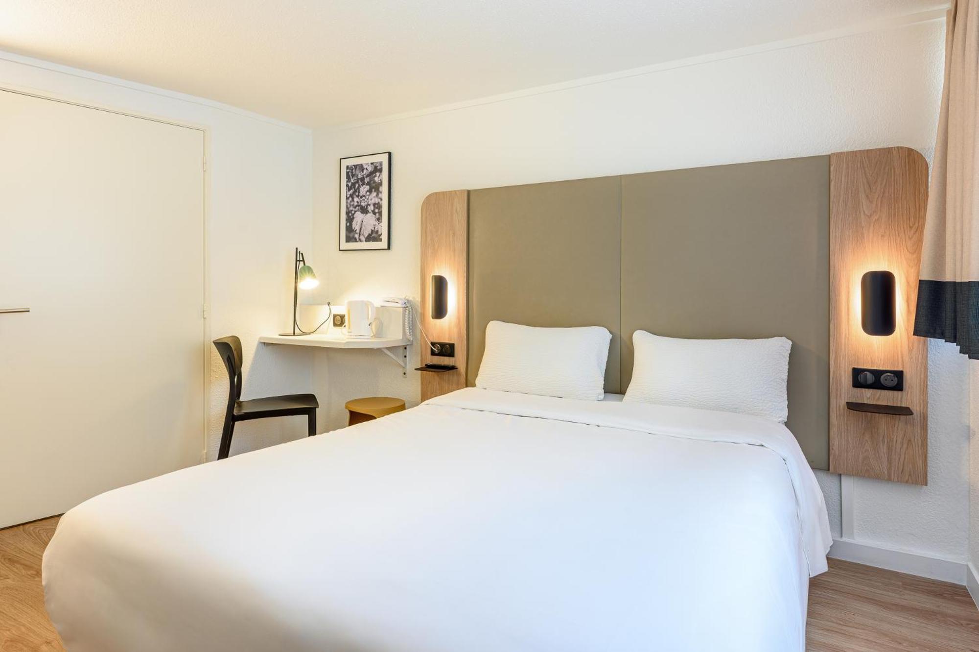 Chambre Standard - 1 Lit Queen-Size