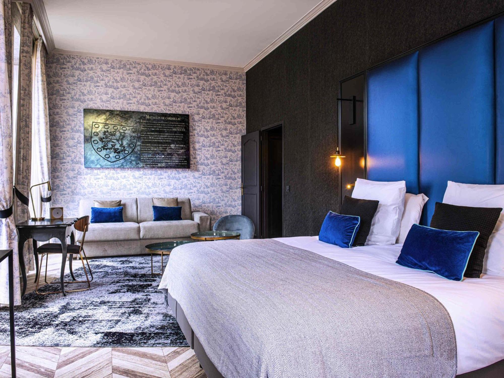 Privilege Double Room One Double Bed One Sofa