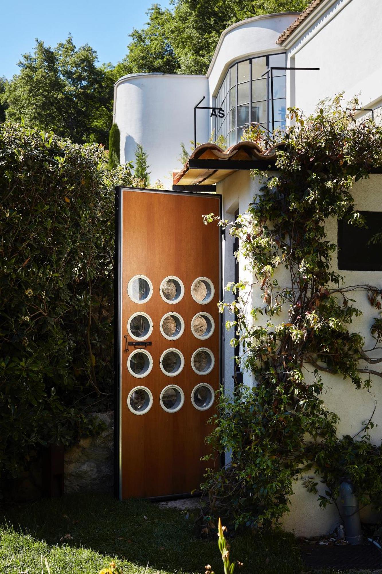 Double Room Private External Bathroom