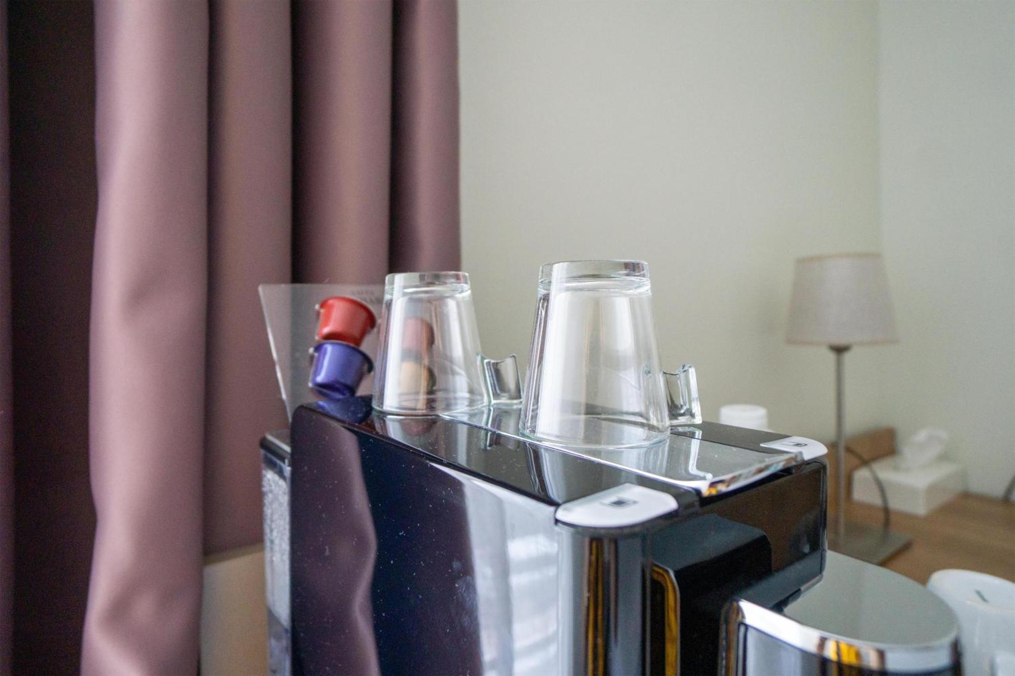 Superior King Room Air Condition