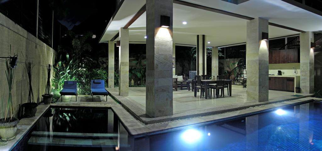 Deluxe Studio