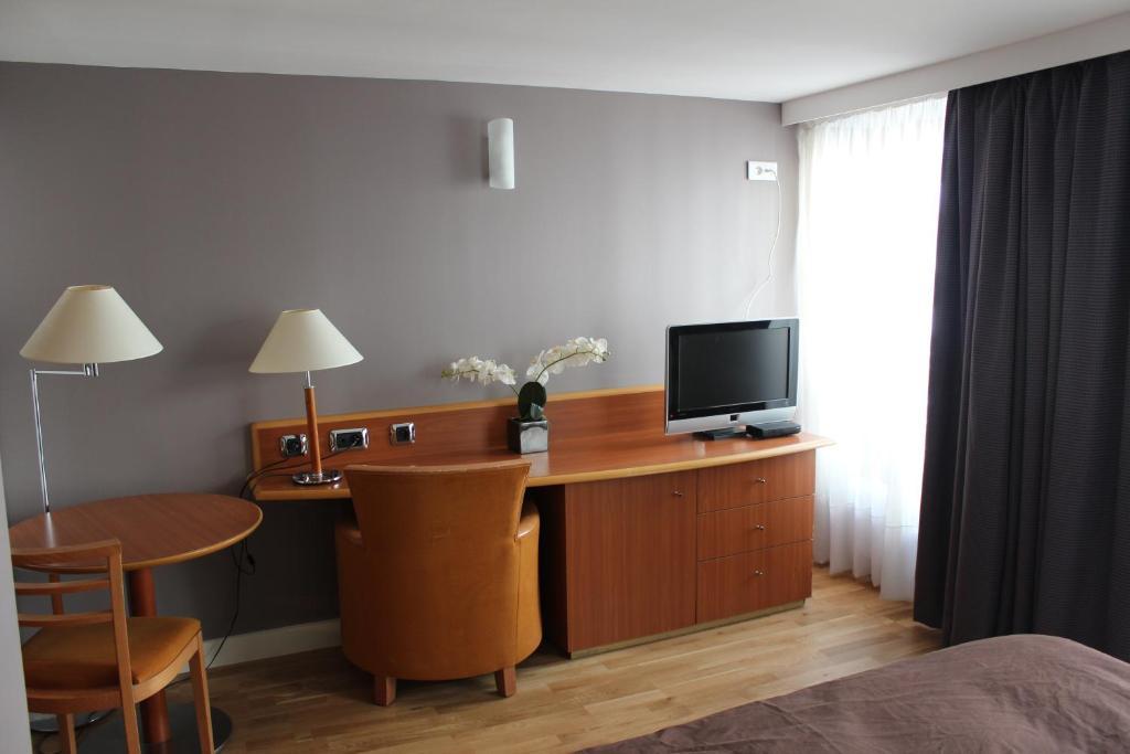 Superior Double Room Bath