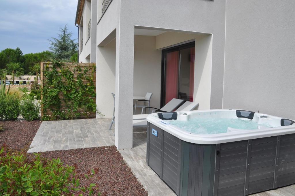 Prestige Double Room Hot Tub