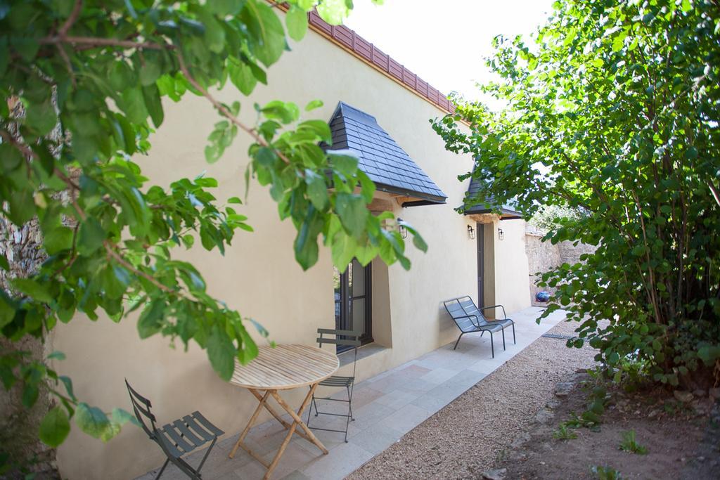 Double Room Garden View
