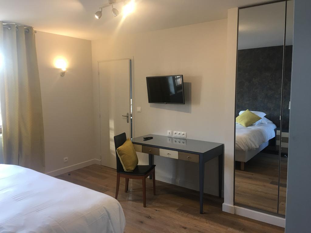Comfort Double Room Shower