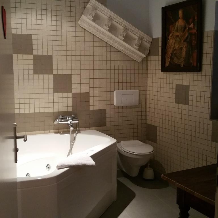 Double Room Spa Bath