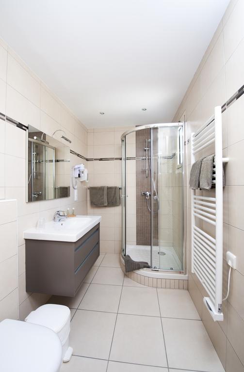 Triple Room Sea View Second Floor
