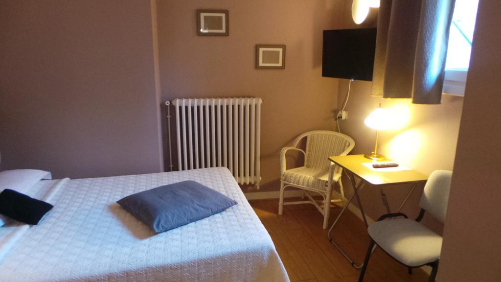 Chambre Simple Dernier Etage sans Ascenseur