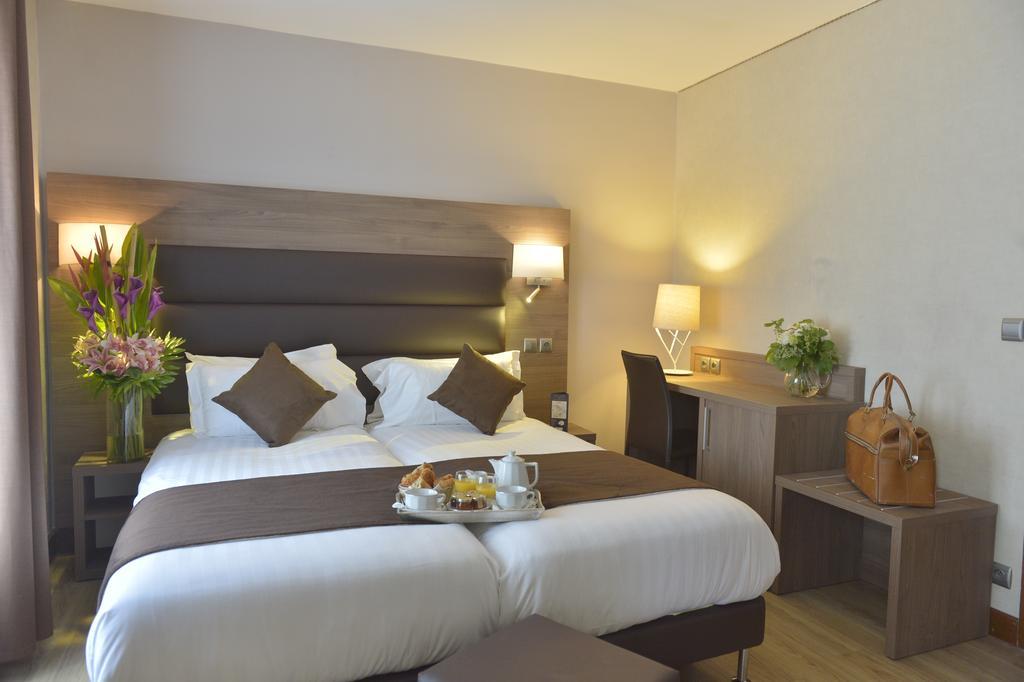 Double Room or Twin Room
