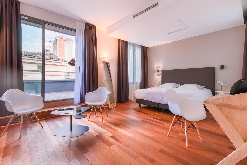 Apartment Terrace