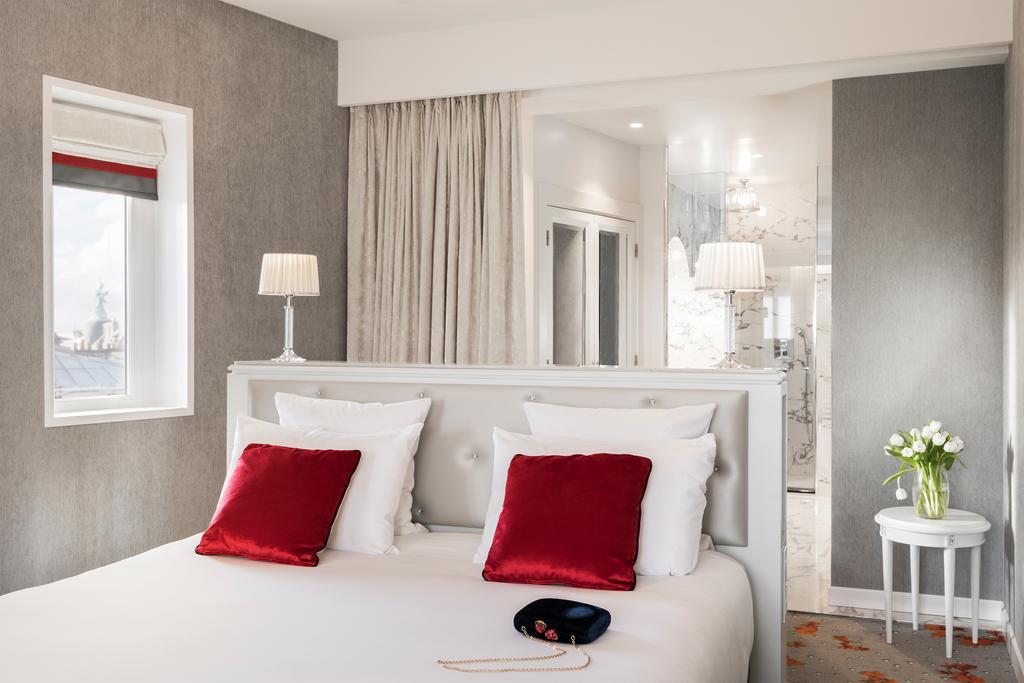 Executive King Suite