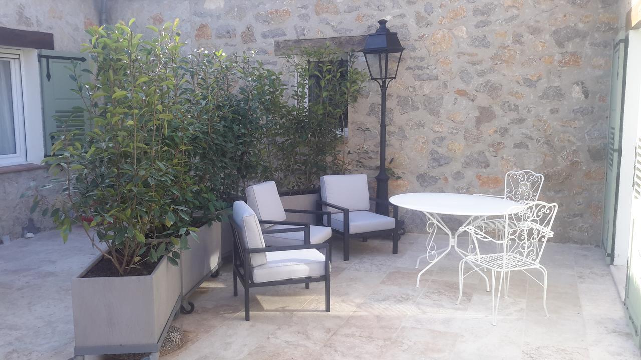 Double Room Garden View