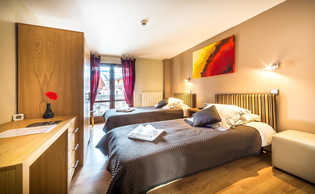 Small Twin Room