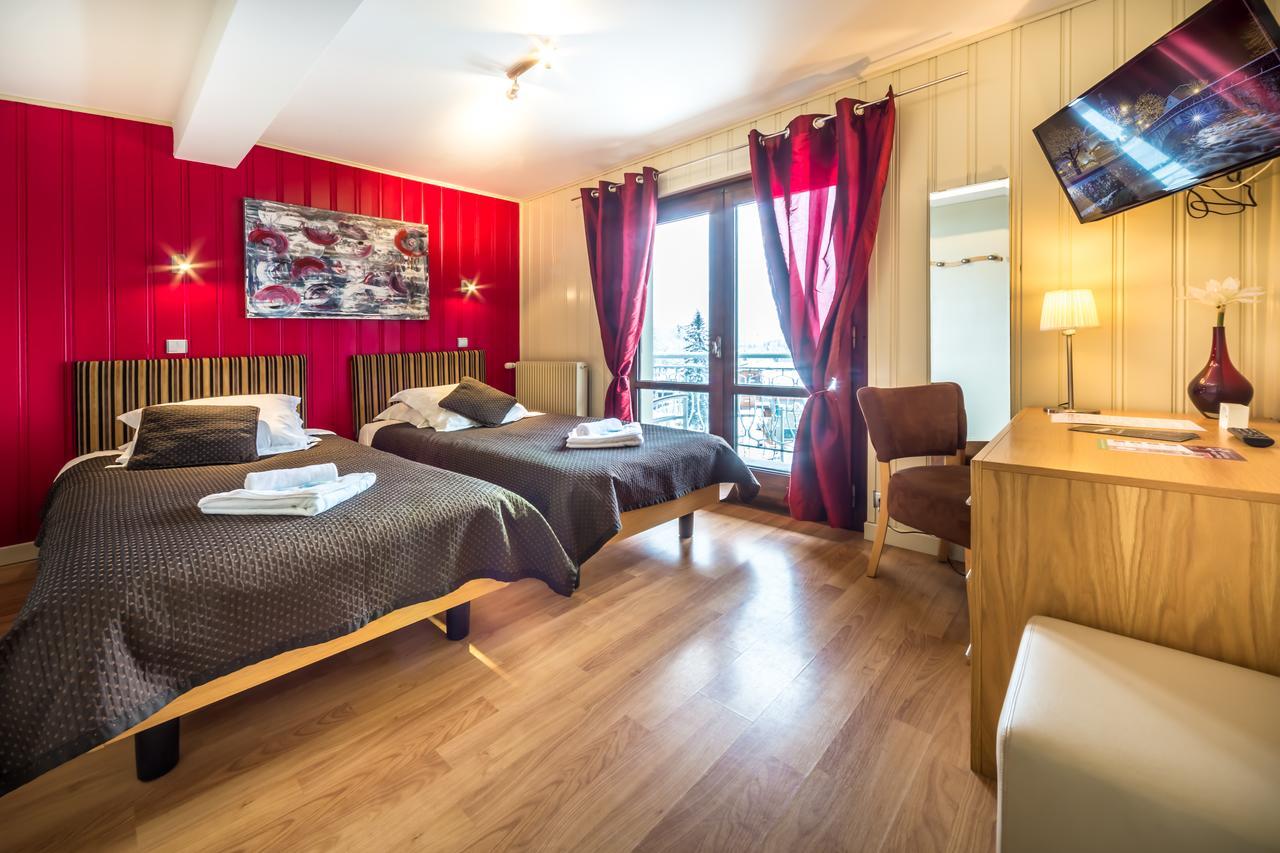 Small Twin Room