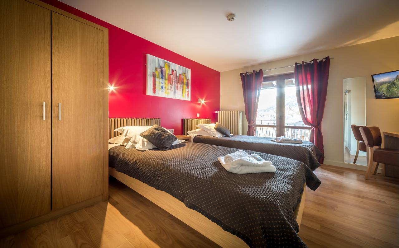 Small Twin Room