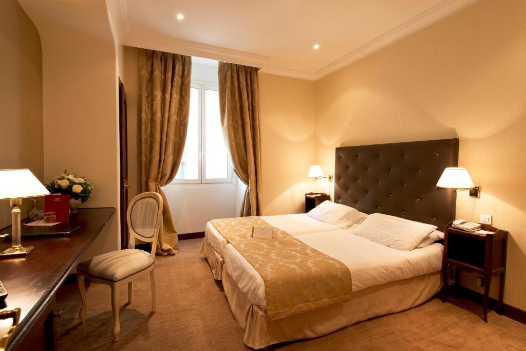Classic Double or Twin Room