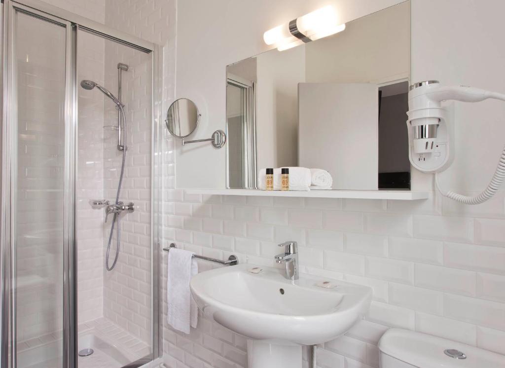 Club Double or Twin Room