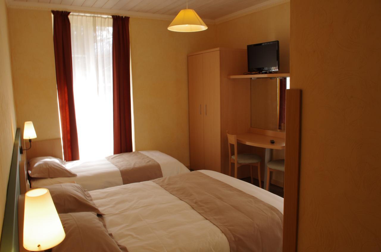 Comfort Triple Room