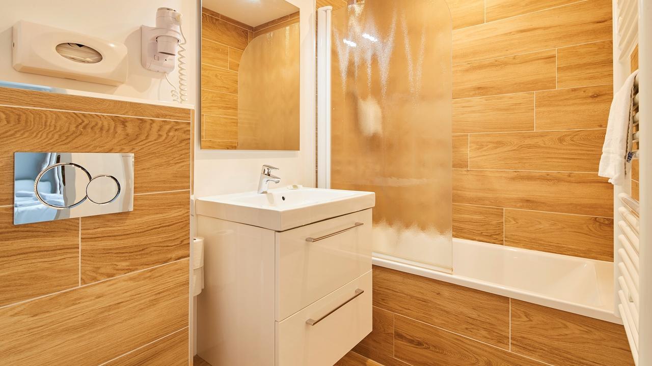 Comfort Triple Room Terrace