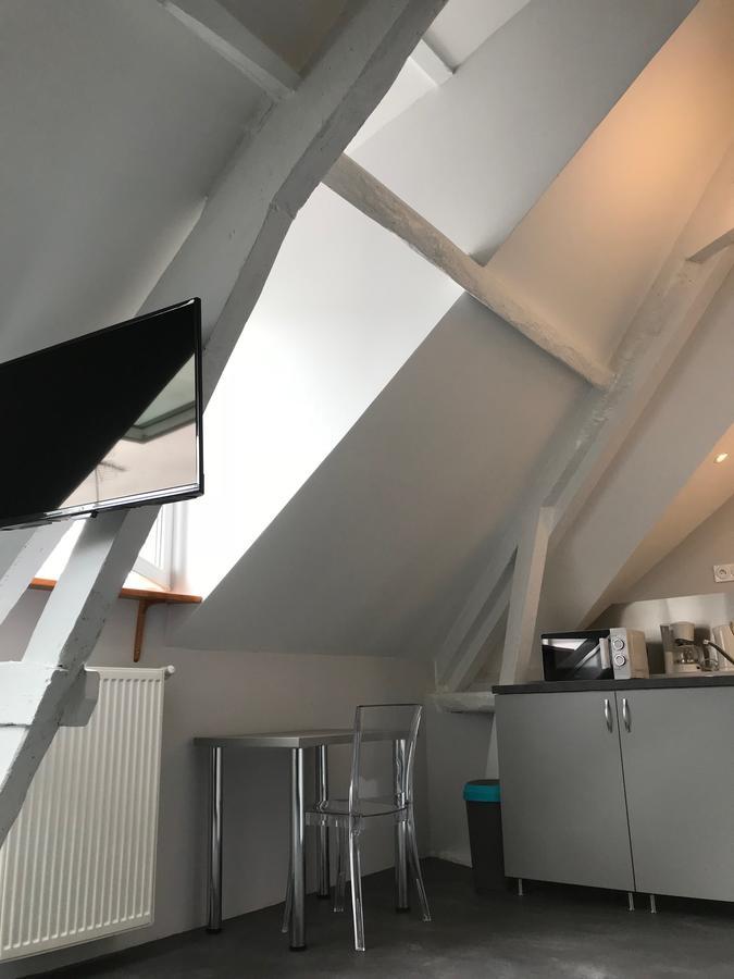 Studio Split Level