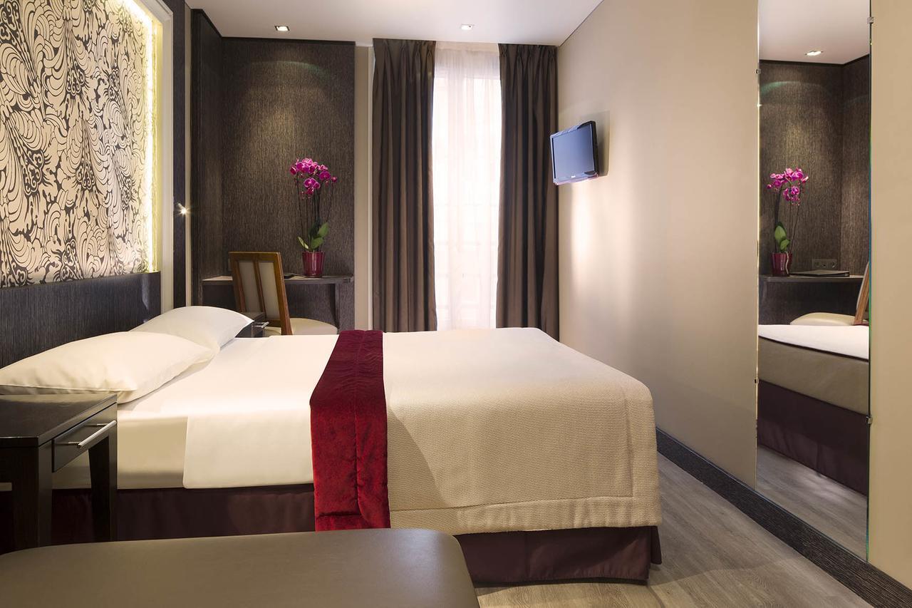 Two Connecting Double Rooms