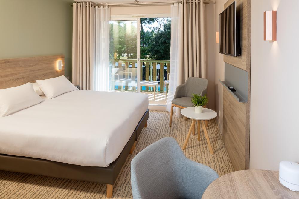 Double Room Pool View Spa Access