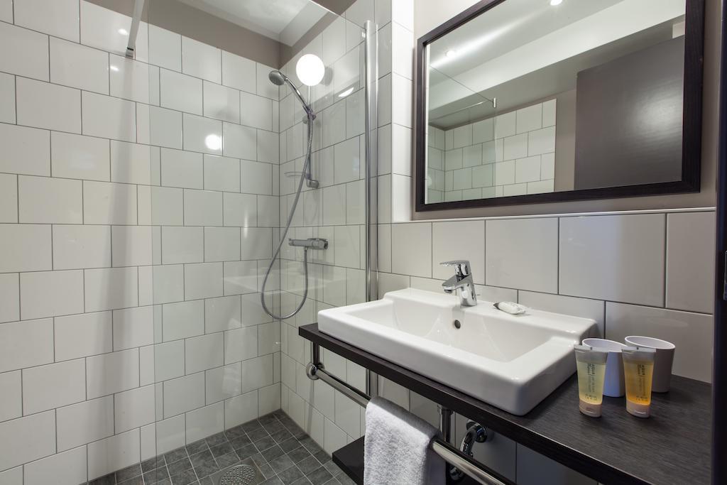 Superior Double or Twin Room Balcony Mountain View